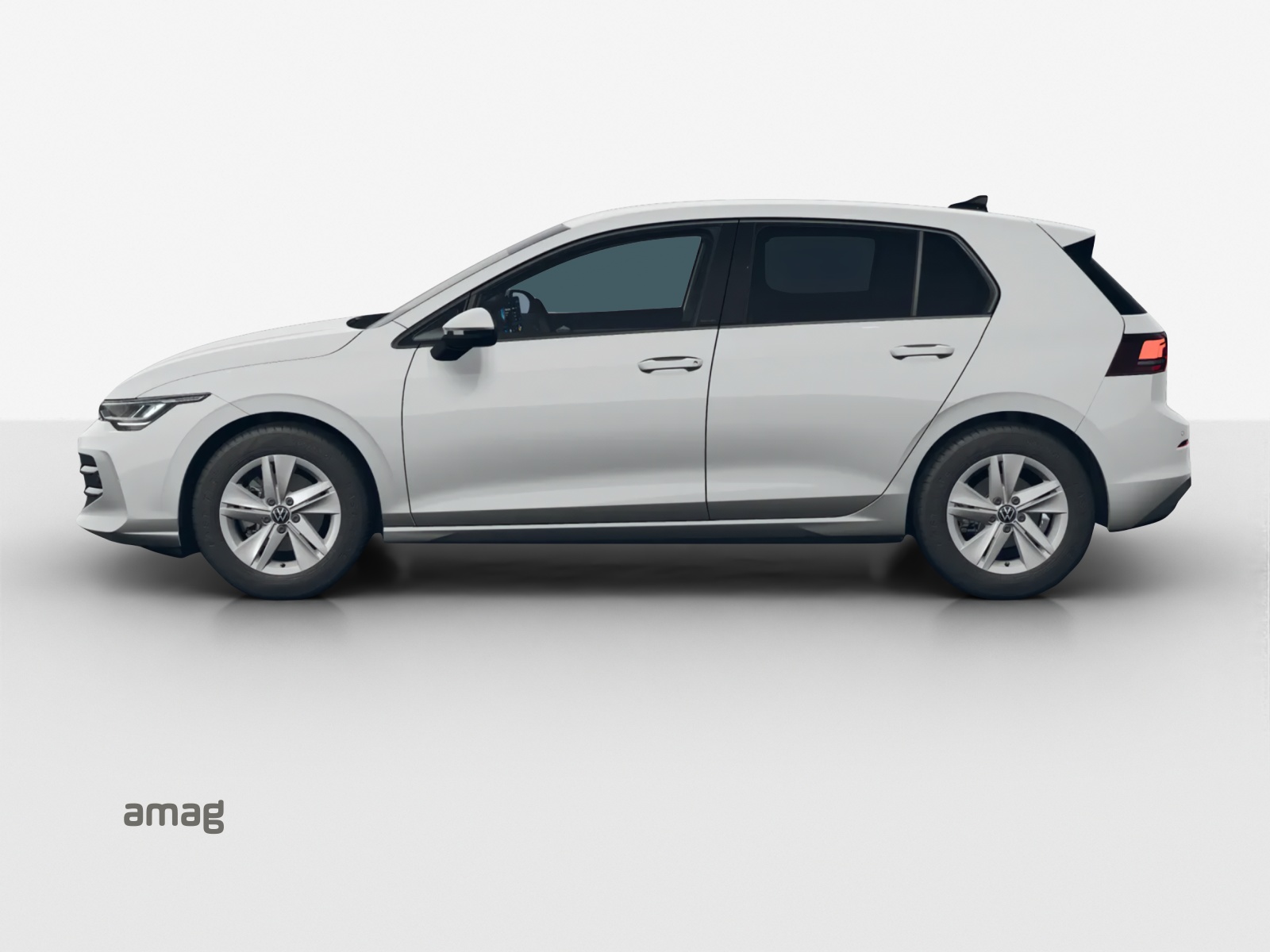 VW Golf 1.5 e TSI mHEV Value DSG-image-1