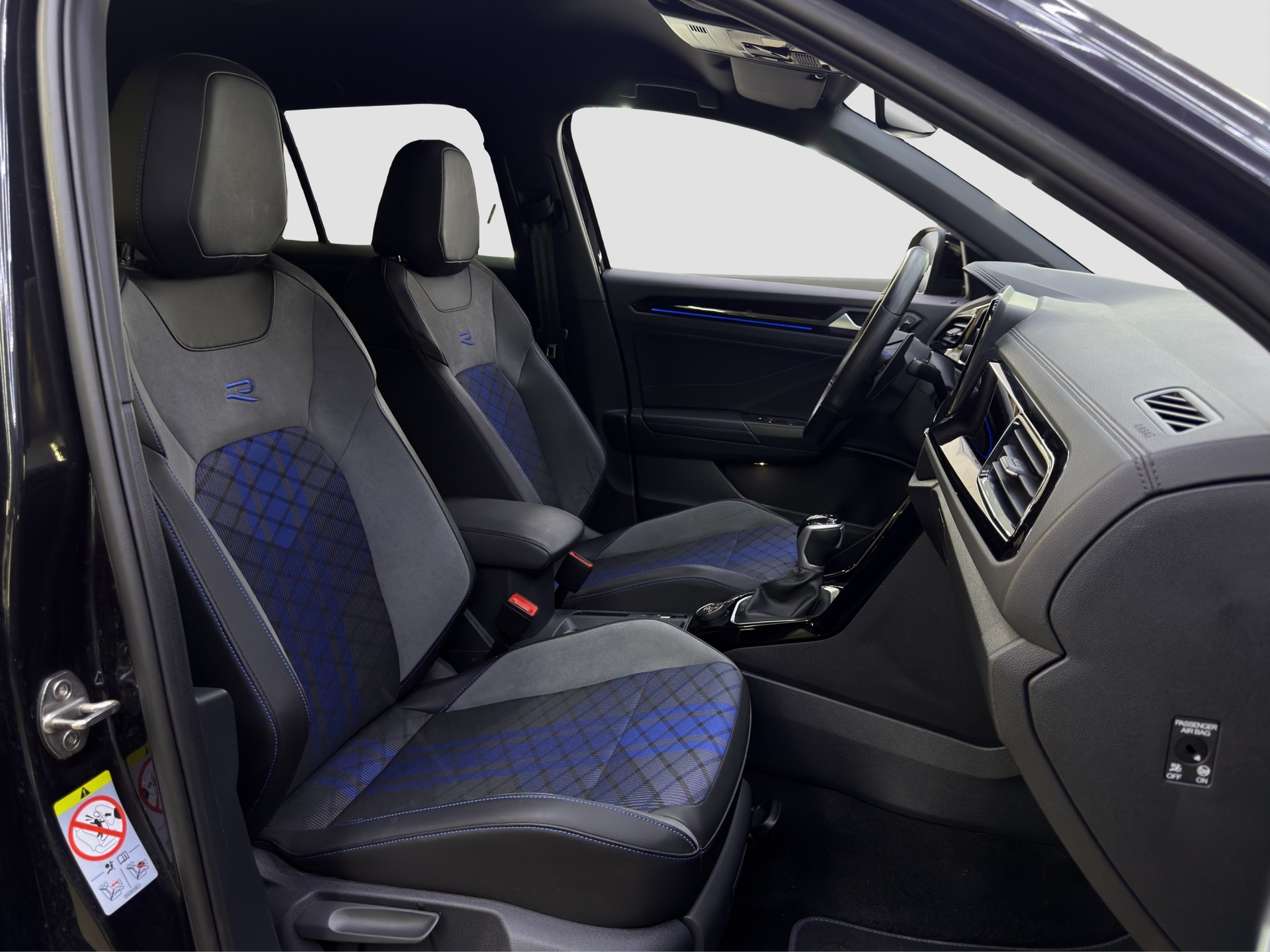 VW T-Roc 2.0 TSI R DSG 4Motion-image-13
