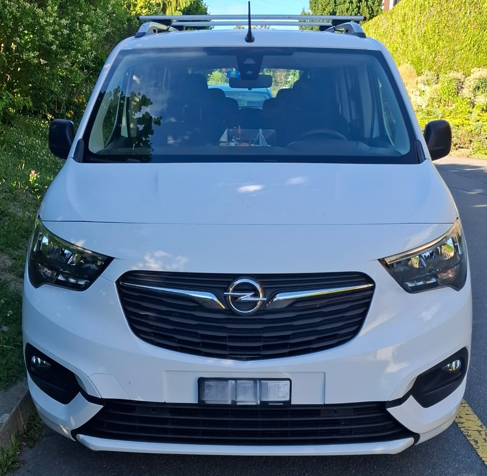 OPEL 1.2 Edition S/S-image-0