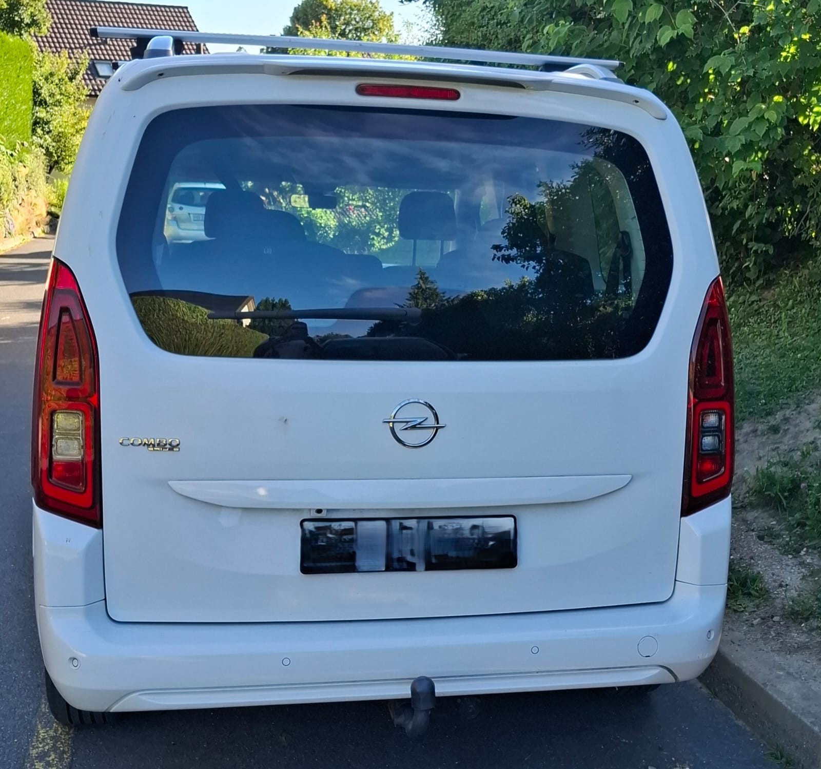 OPEL 1.2 Edition S/S-image-1