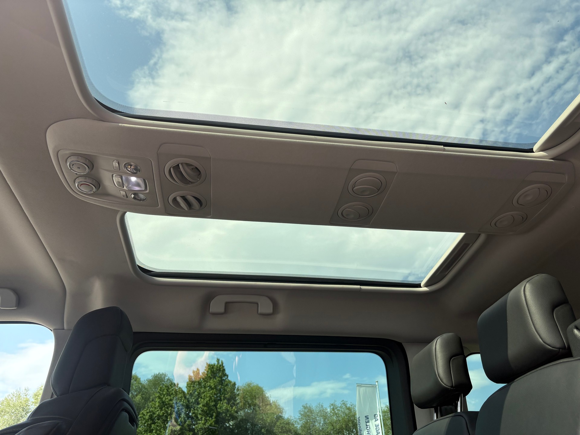 CITROEN Spacetourer M 2.0 BlueHDi 180 Max S/S-image-7