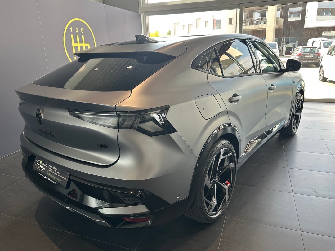 RENAULT Rafale 1.2 E-Tech Plug-in Hybrid 300 4x4 Atelier Alpine-image-8