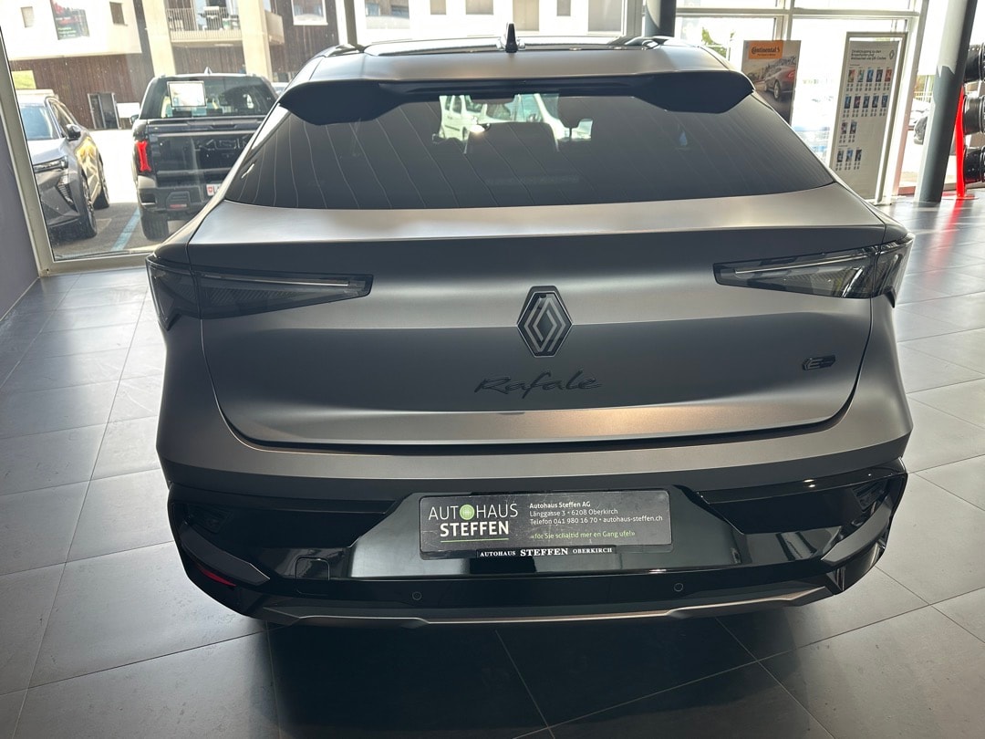 RENAULT Rafale 1.2 E-Tech Plug-in Hybrid 300 4x4 Atelier Alpine-image-6