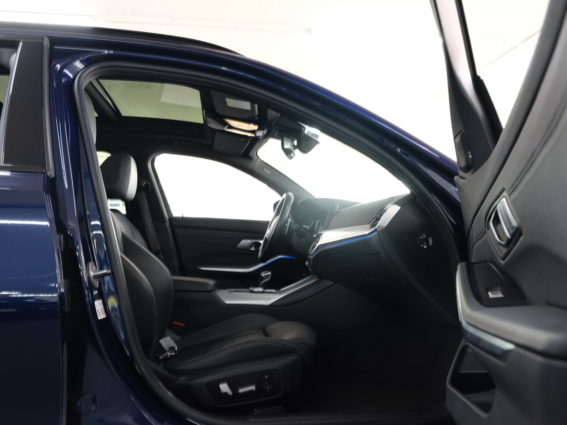 BMW M340d xDrive 48V Touring Steptronic Sport *Harman & Kardon* *360 Kamera* *Head up Display*-image-26