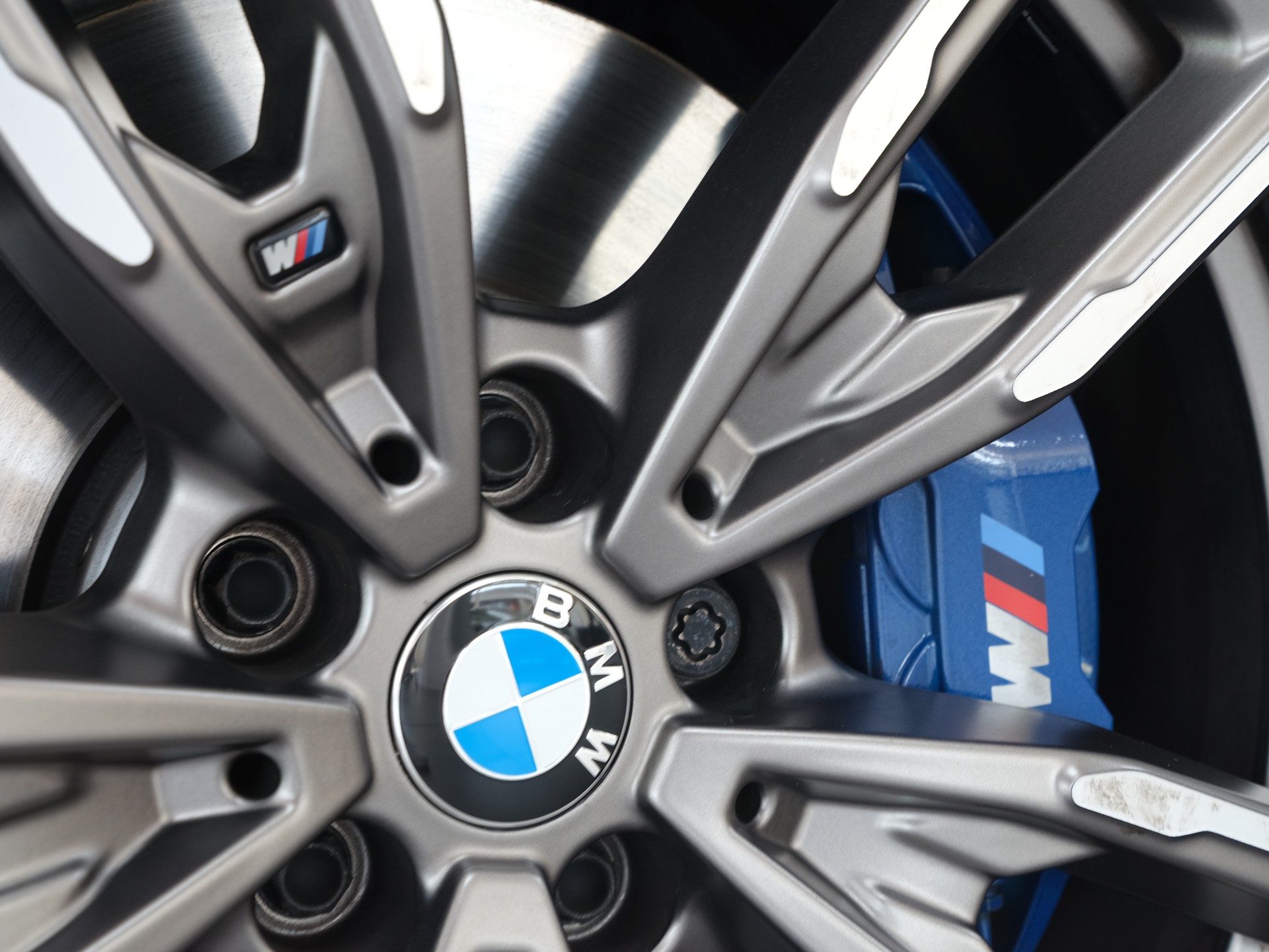 BMW M340d xDrive 48V Touring Steptronic Sport *Harman & Kardon* *360 Kamera* *Head up Display*-image-11