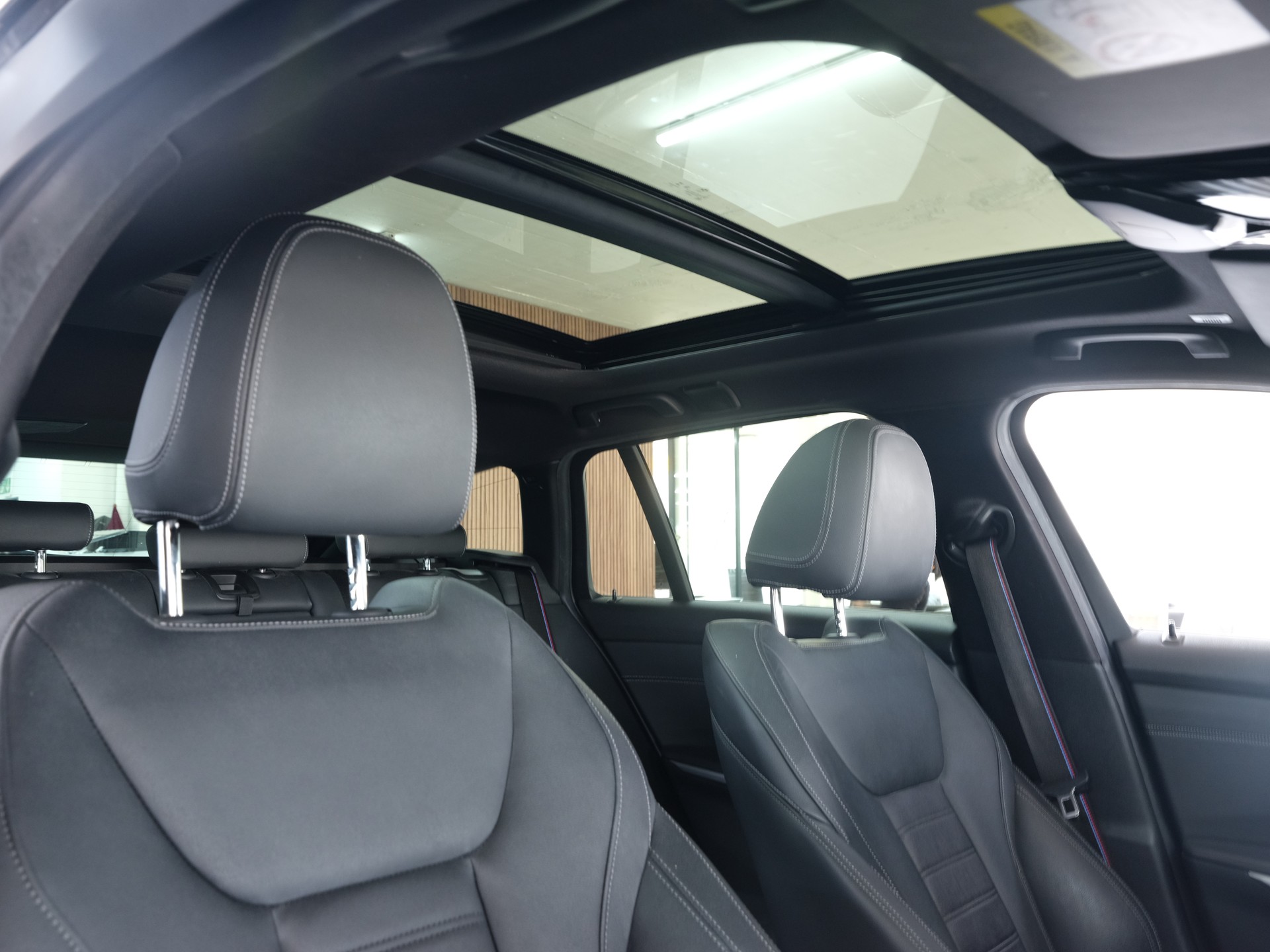 BMW M340d xDrive 48V Touring Steptronic Sport *Harman & Kardon* *360 Kamera* *Head up Display*-image-29