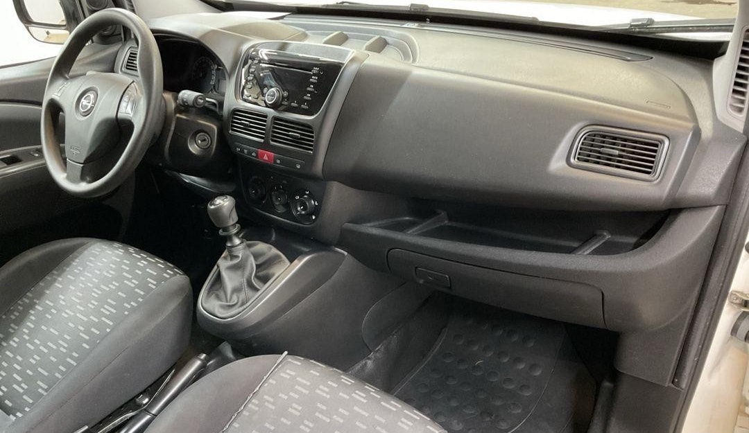 OPEL Combo 1.6 CDTI 2.2 L1H2-image-4