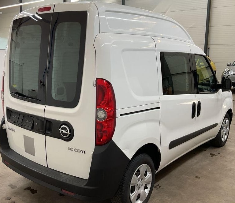 OPEL Combo 1.6 CDTI 2.2 L1H2-image-2