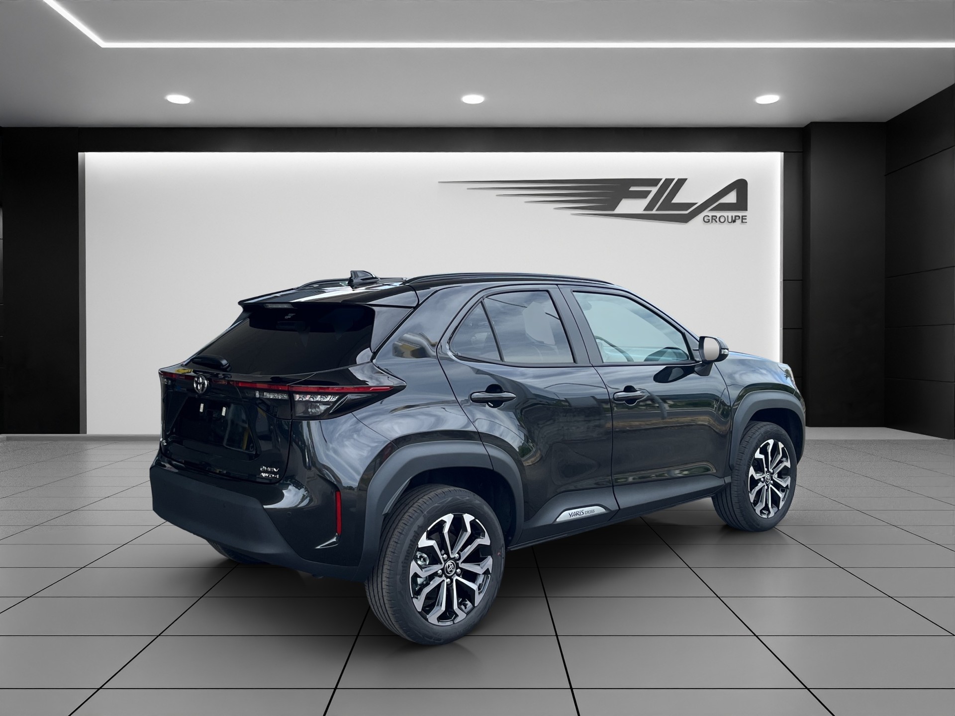 TOYOTA YARIS Cross 1.5 VVT-i HSD Trend AWD-image-5