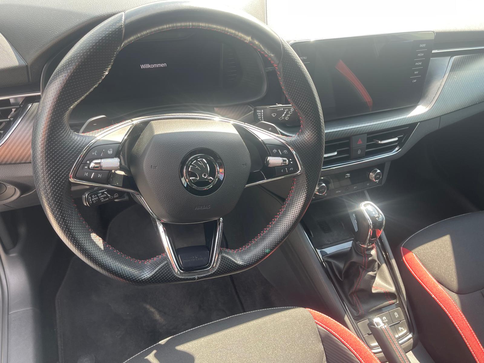 SKODA Kamiq 1.0 TSI Monte Carlo DSG-image-9