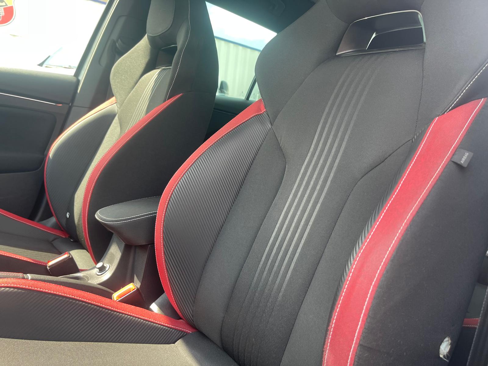 SKODA Kamiq 1.0 TSI Monte Carlo DSG-image-14