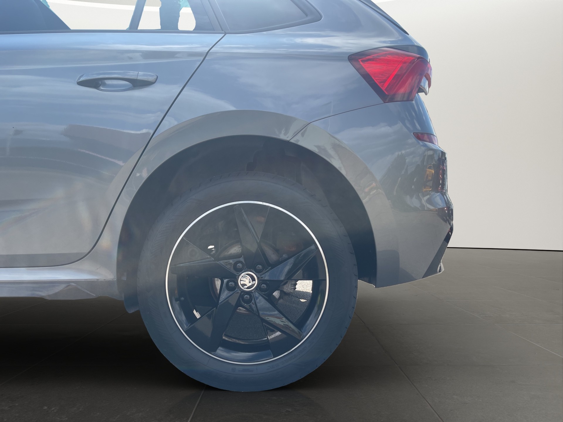 SKODA Kamiq 1.0 TSI Monte Carlo DSG-image-24
