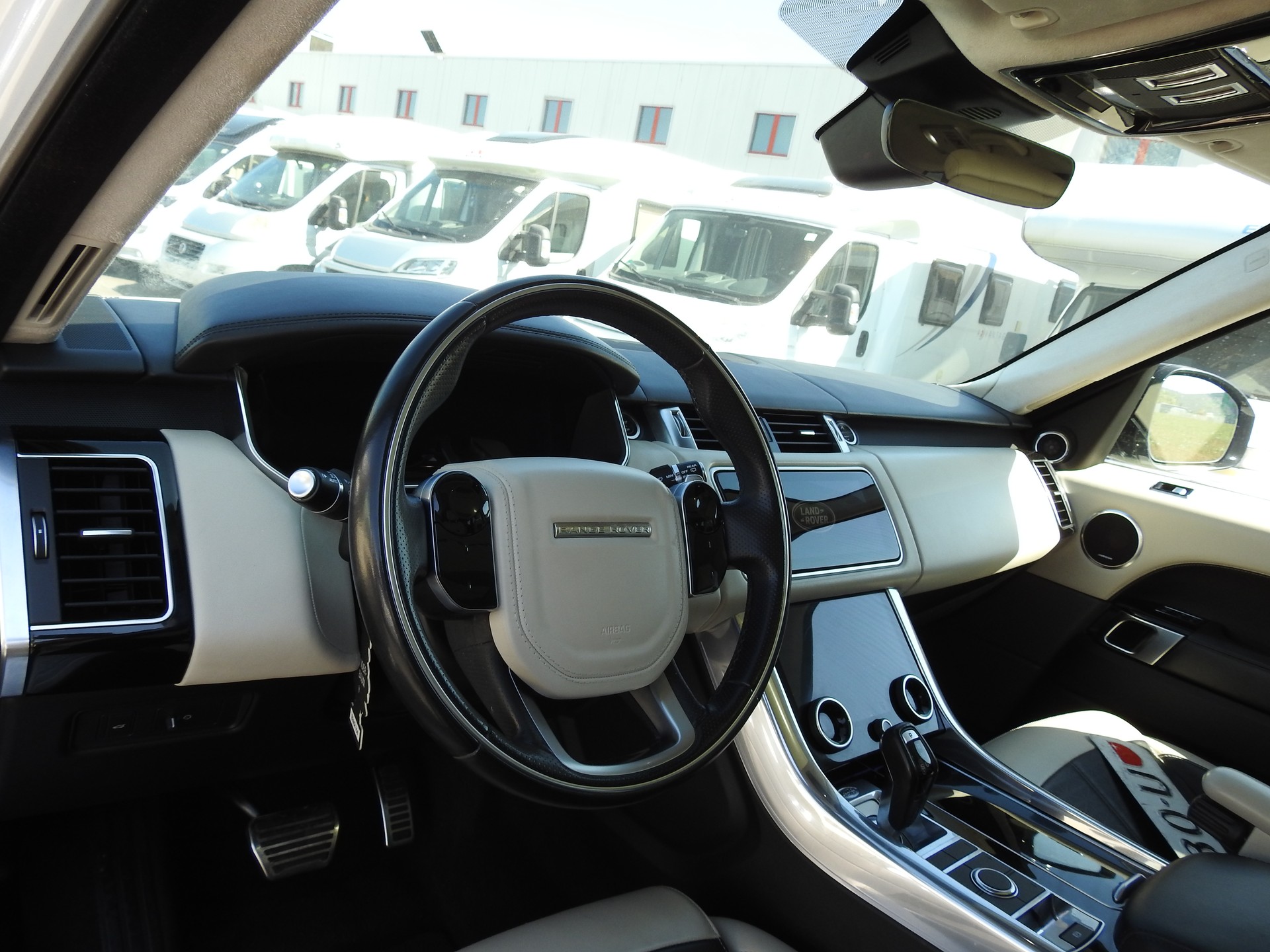 LAND ROVER Range Rover Sport 3.0 SDV Autobiography Dynamic Automatic-image-14