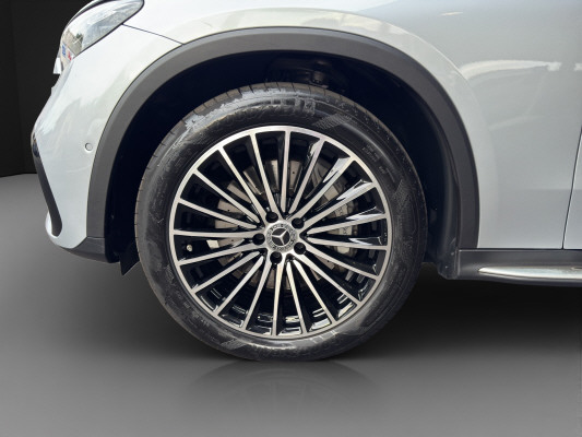 MERCEDES-BENZ GLC 220 d 4M 9G-Tronic-image-6