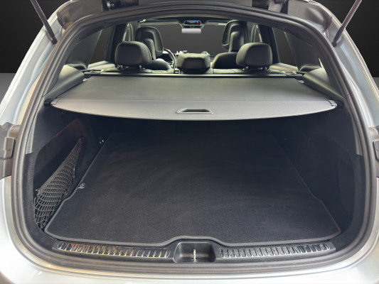 MERCEDES-BENZ GLC 220 d 4M 9G-Tronic-image-12