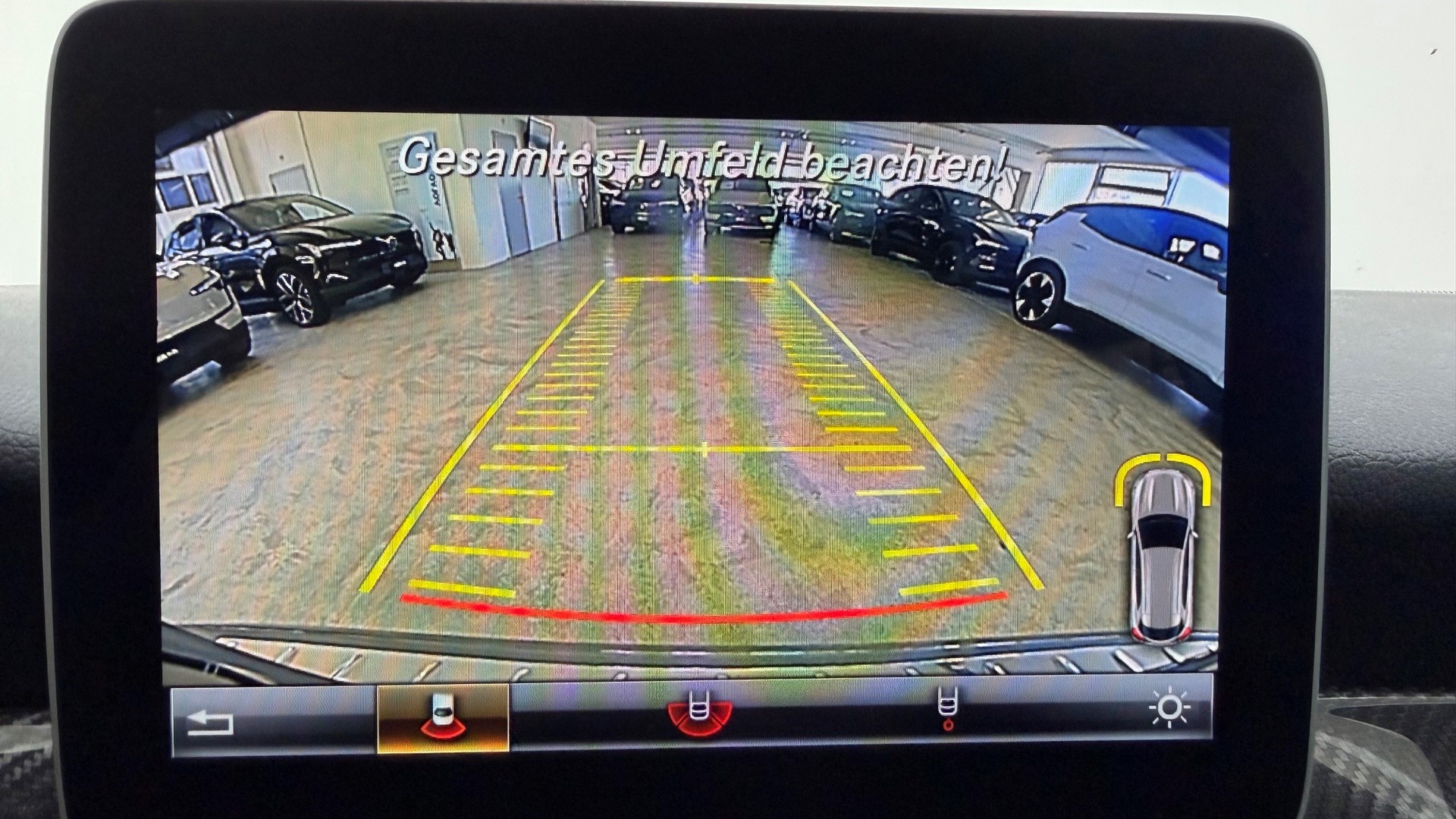 MERCEDES-BENZ GLA-Klasse X156 GLA 220 AMG Li-image-11