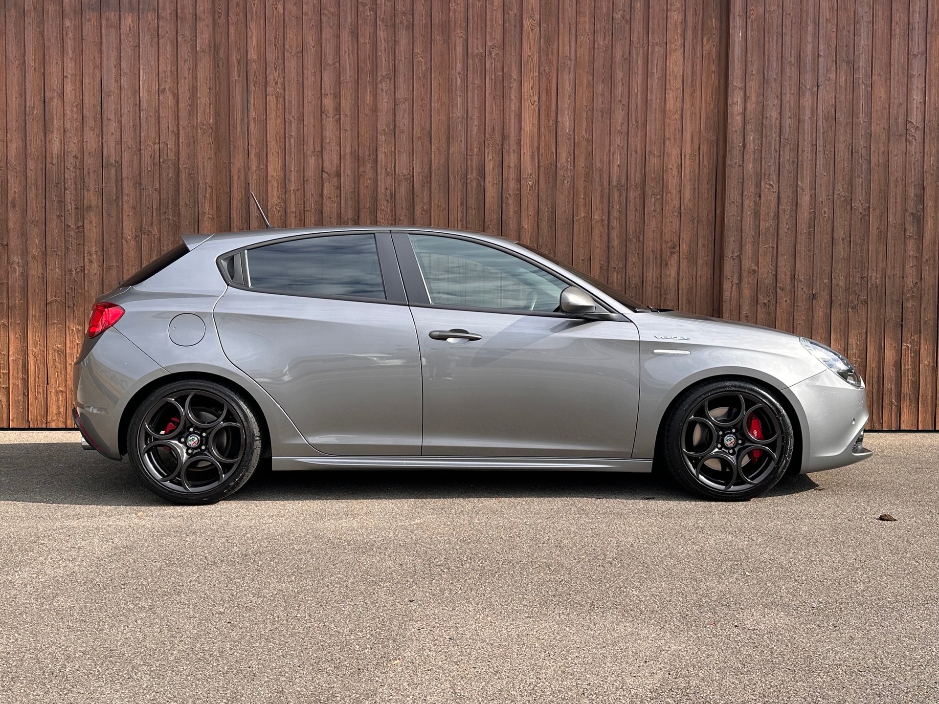 ALFA ROMEO Giulietta 1750 TBi Veloce TCT-image-0