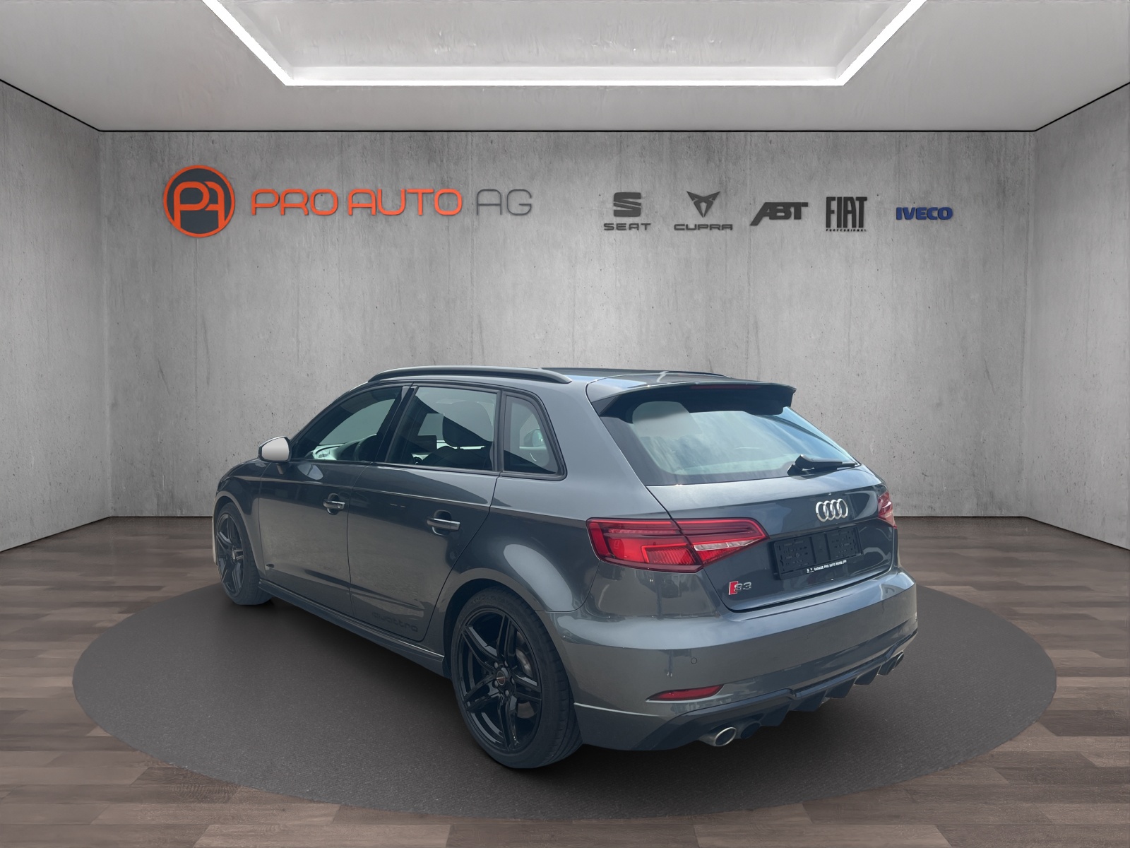 AUDI S3 Sportback 2.0 TFSI quattro S-tronic-showroom-element-2