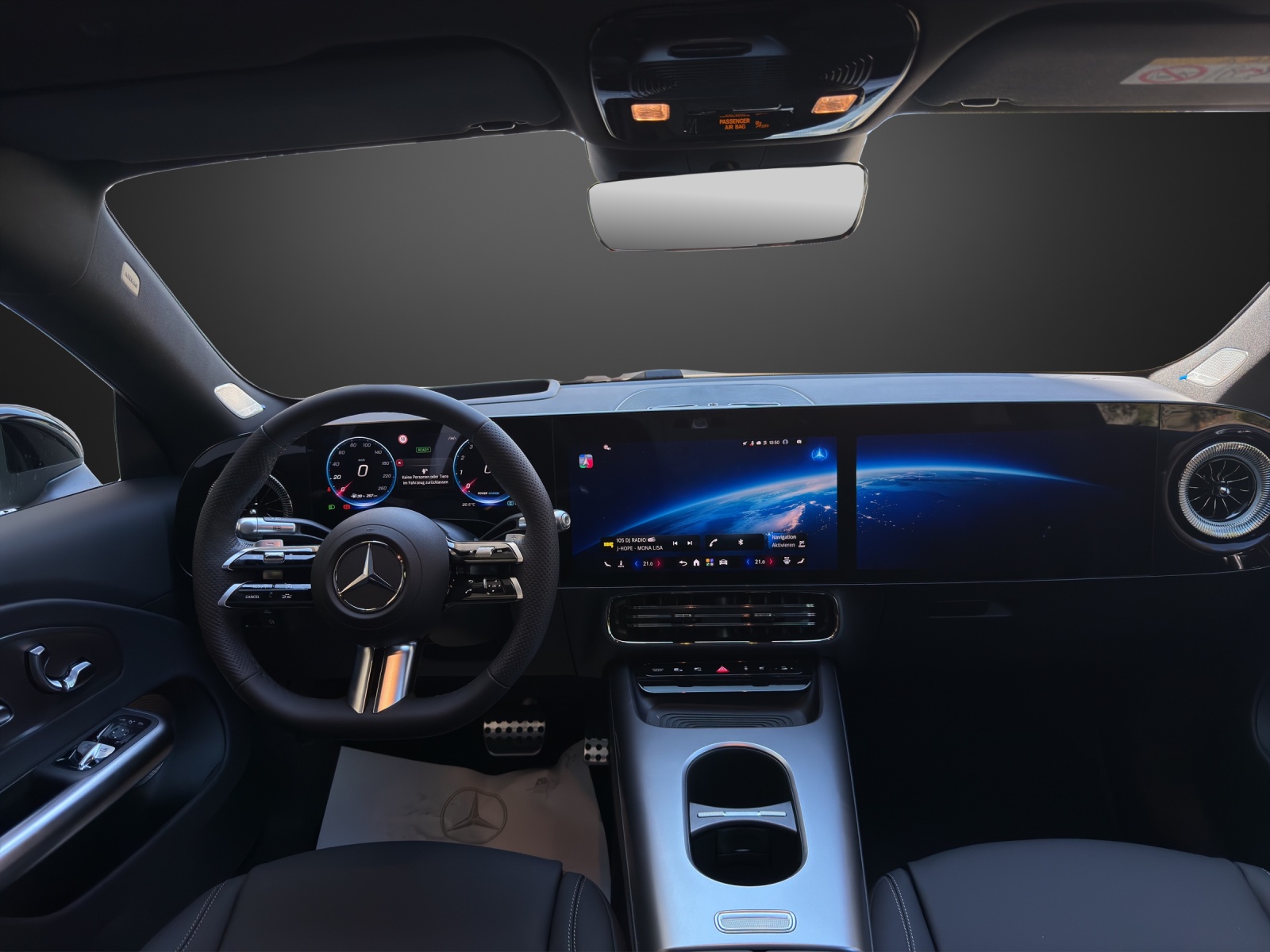 MERCEDES-BENZ CLA 200 8G-DCT 4Matic-image-10