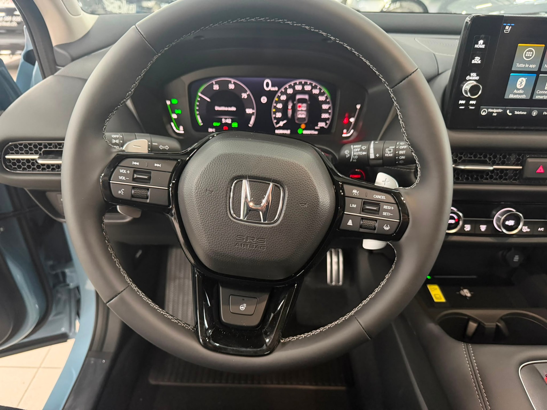HONDA ZR-V 2.0i MMD Hybrid Advance Automatic-image-6
