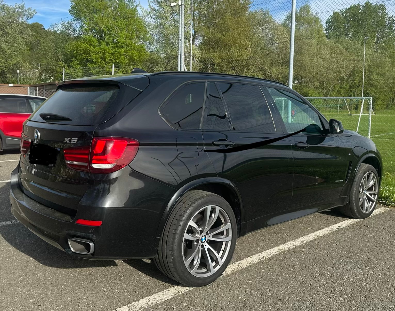 BMW 40d xDrive-image-1