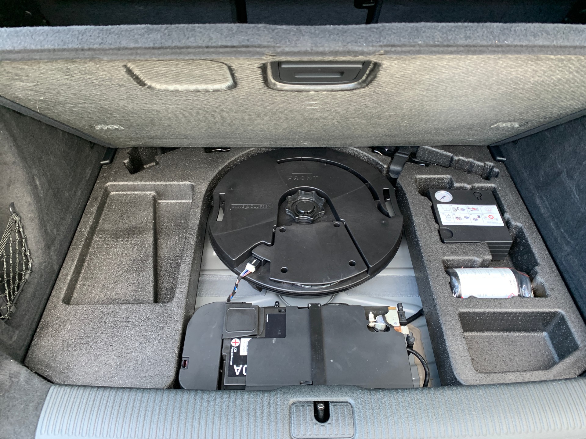 AUDI RS3 Sportback 2.5 TSI quattro S-tronic-image-19