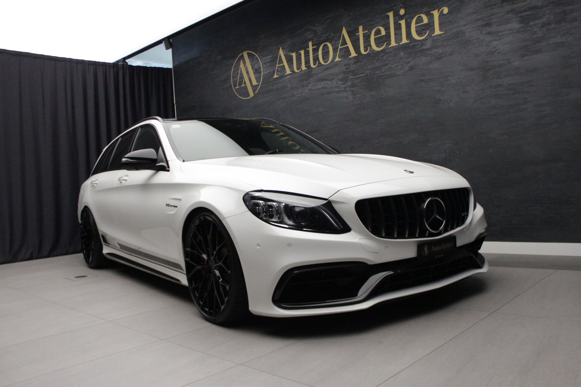 MERCEDES-BENZ C 63 S AMG-image-0