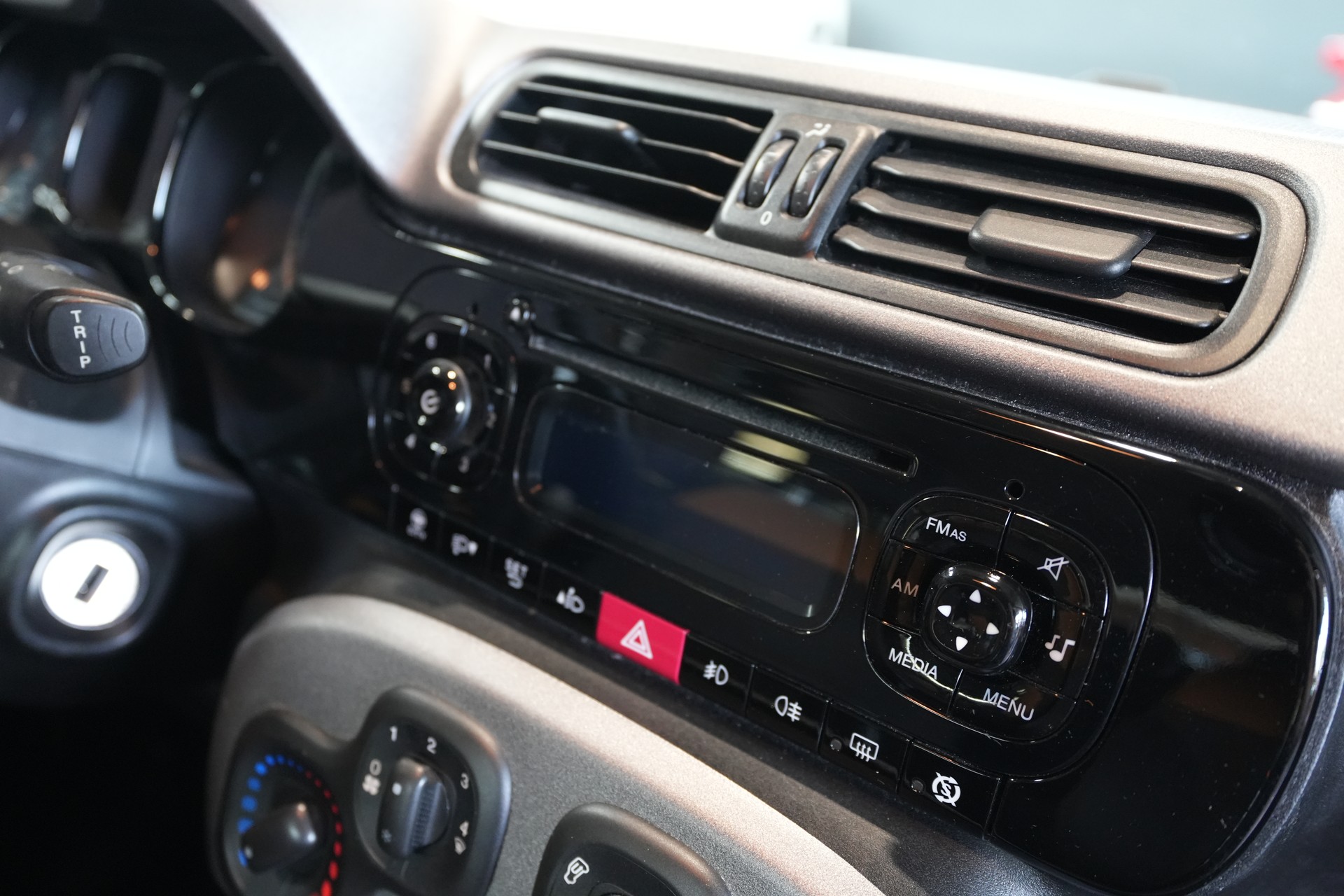 FIAT Panda 0.9 Twinair Turbo Antartica 4x4-image-13