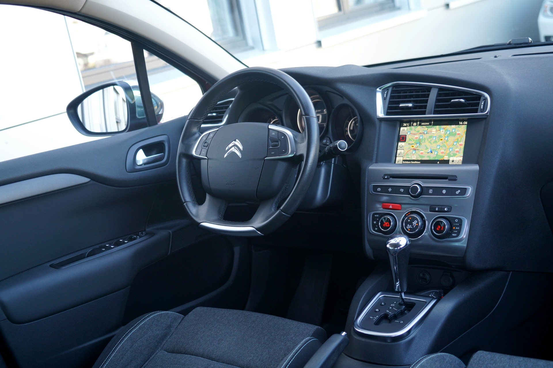 CITROEN C4 1.2 Pure Tech Feel Edition Automatic (CH)-image-14