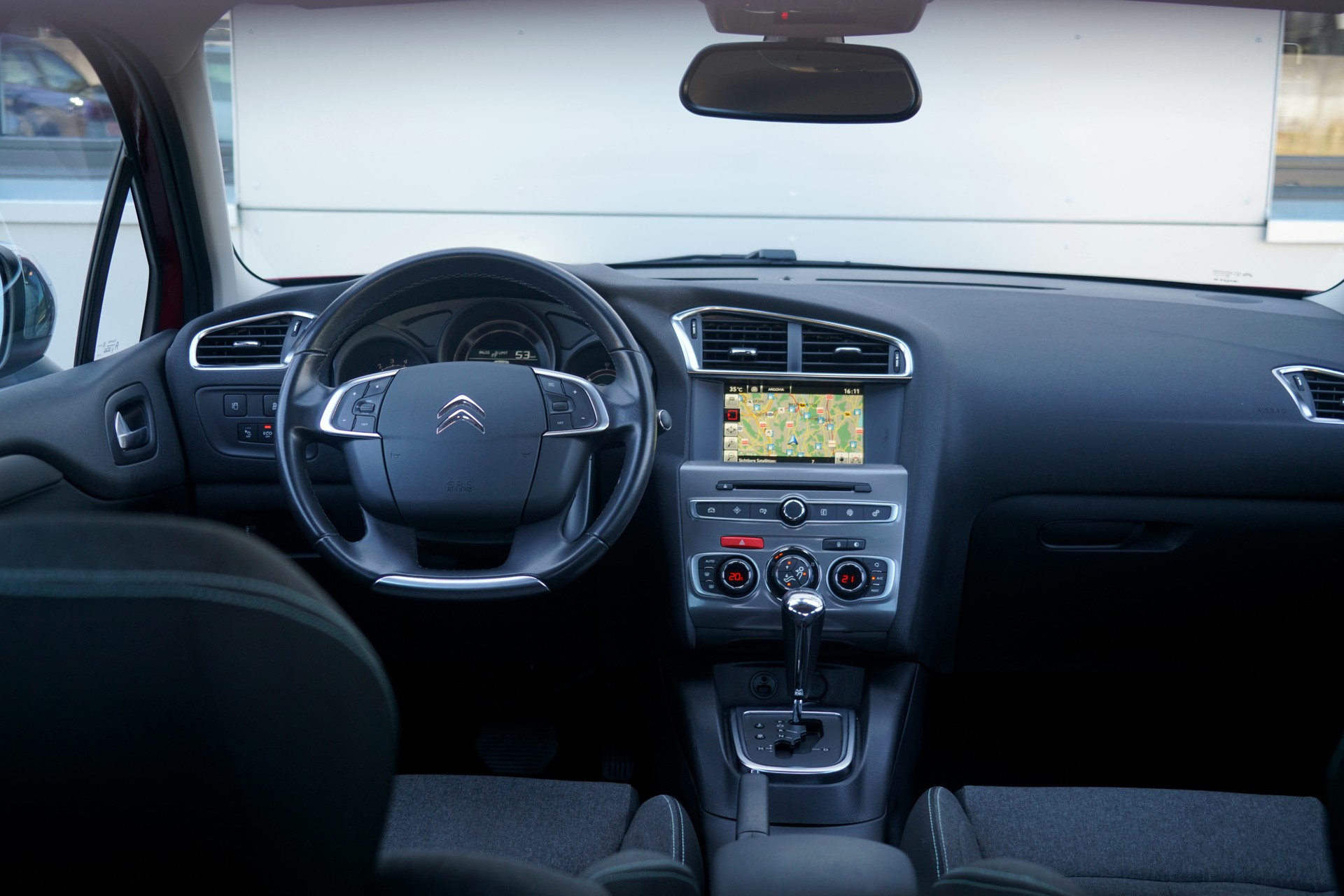 CITROEN C4 1.2 Pure Tech Feel Edition Automatic (CH)-image-4
