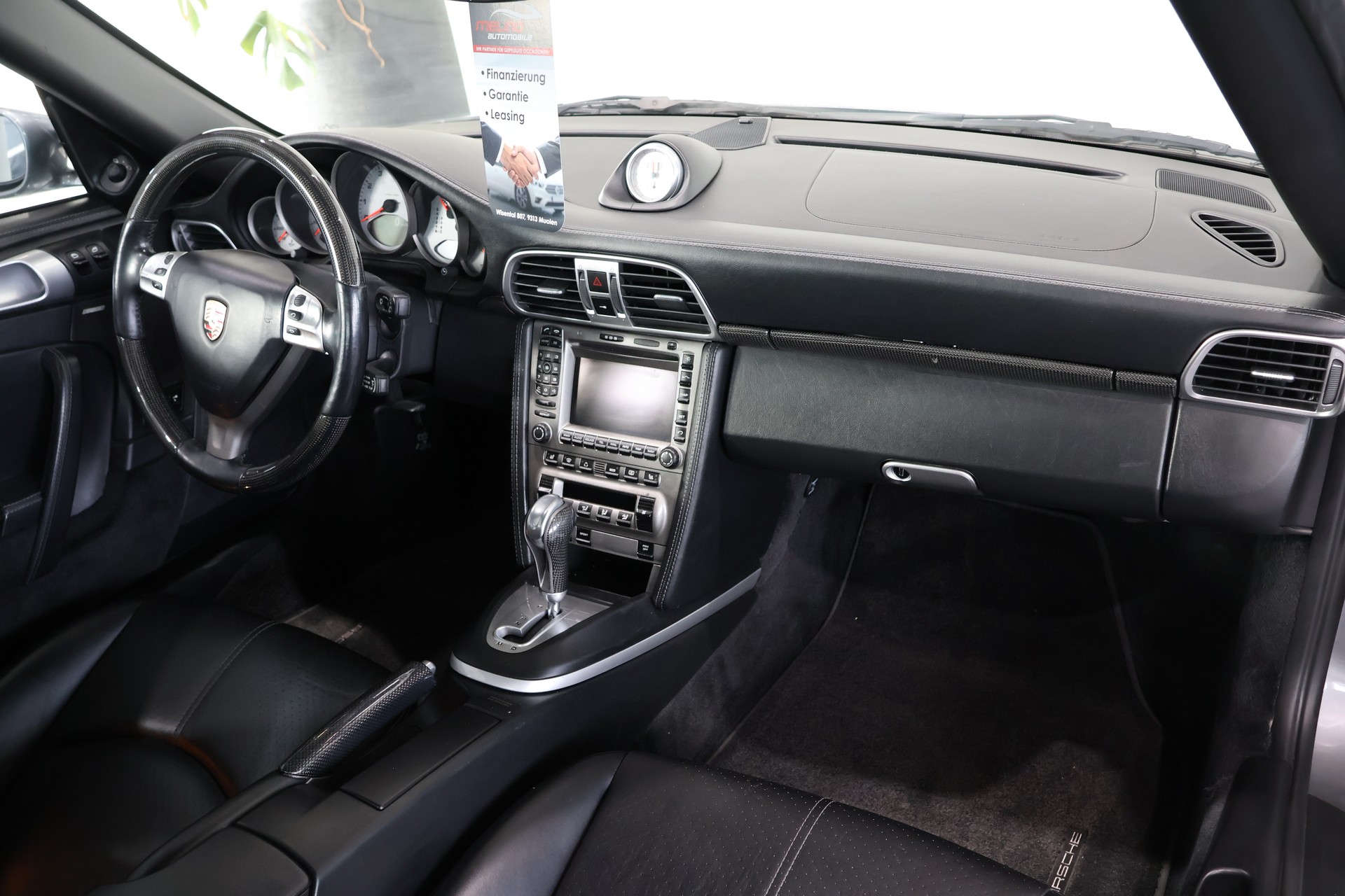 PORSCHE Carrera 4S-image-11