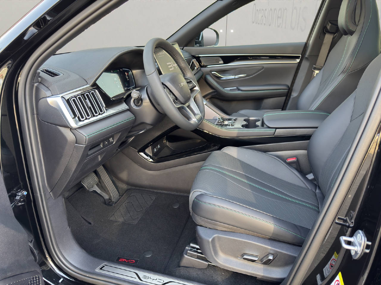 BYD Seal U DM-i Design AWD-image-3