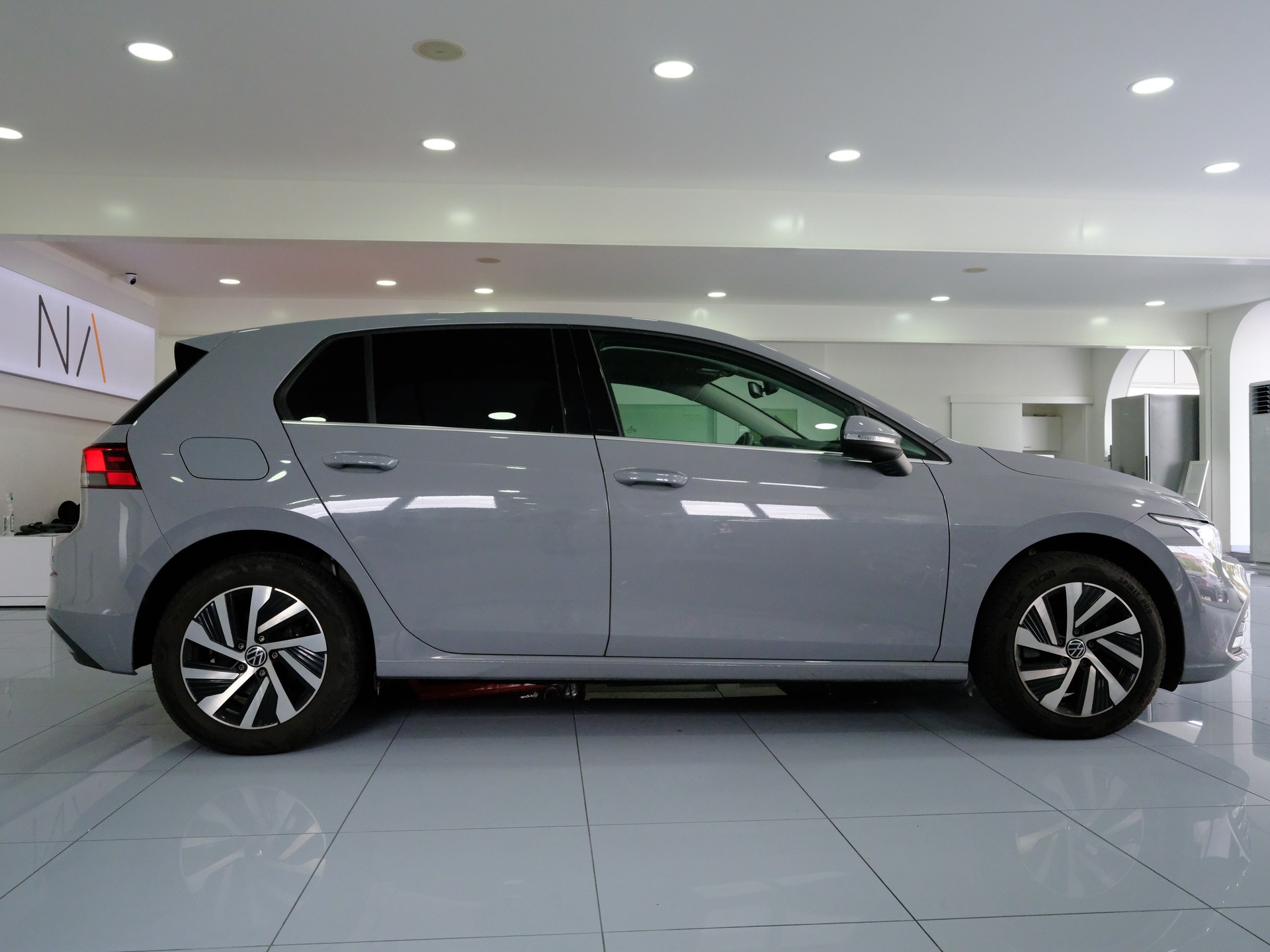 VW Golf 1.4 TSI PHEV Selection-image-6