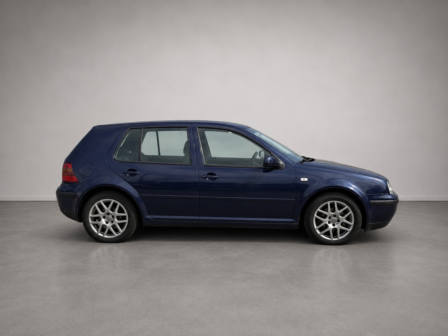 VW Golf 1.6 16V Pacific-image-2