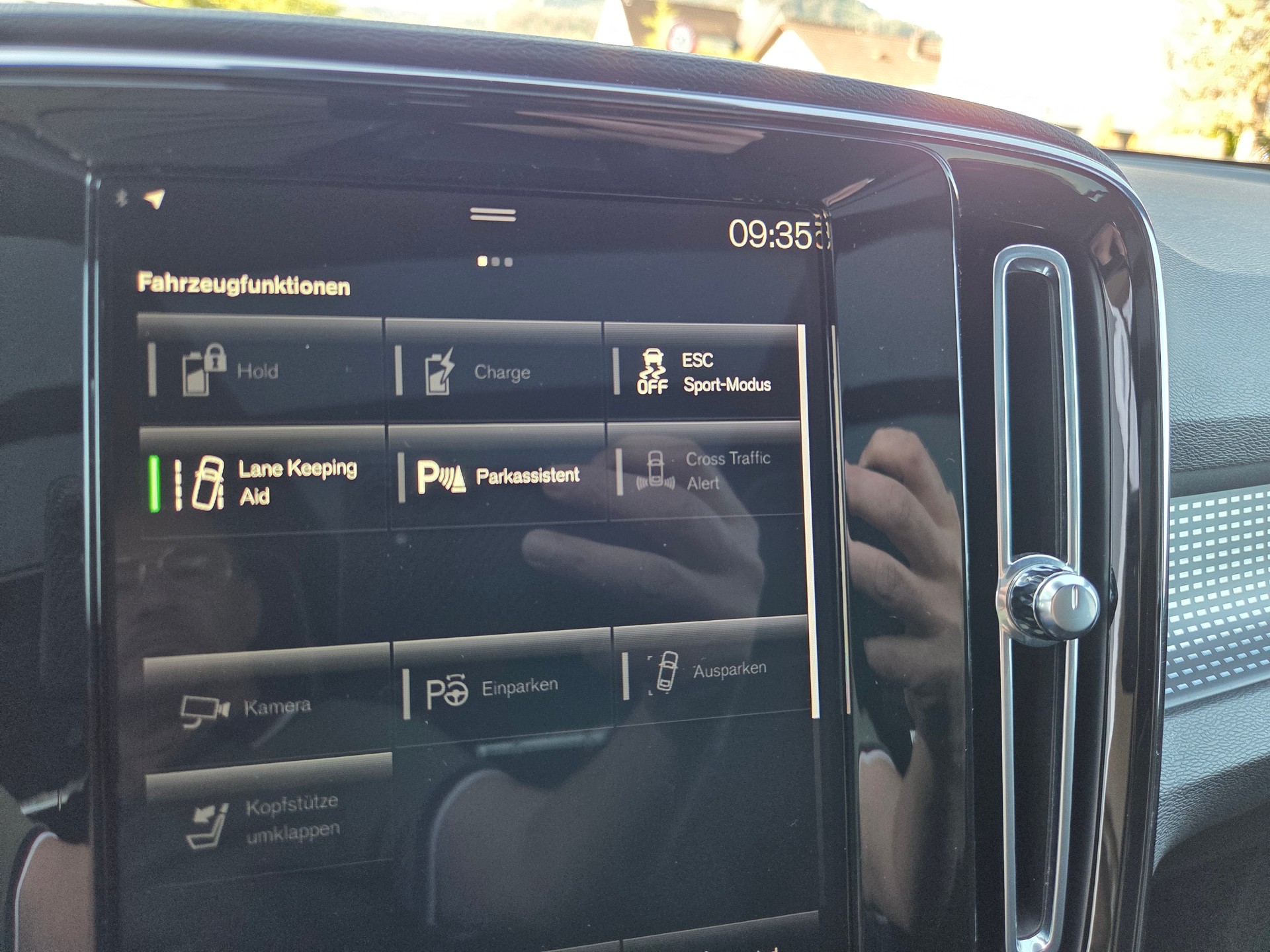 VOLVO XC40 T5 TwE R-Design DCT-image-27