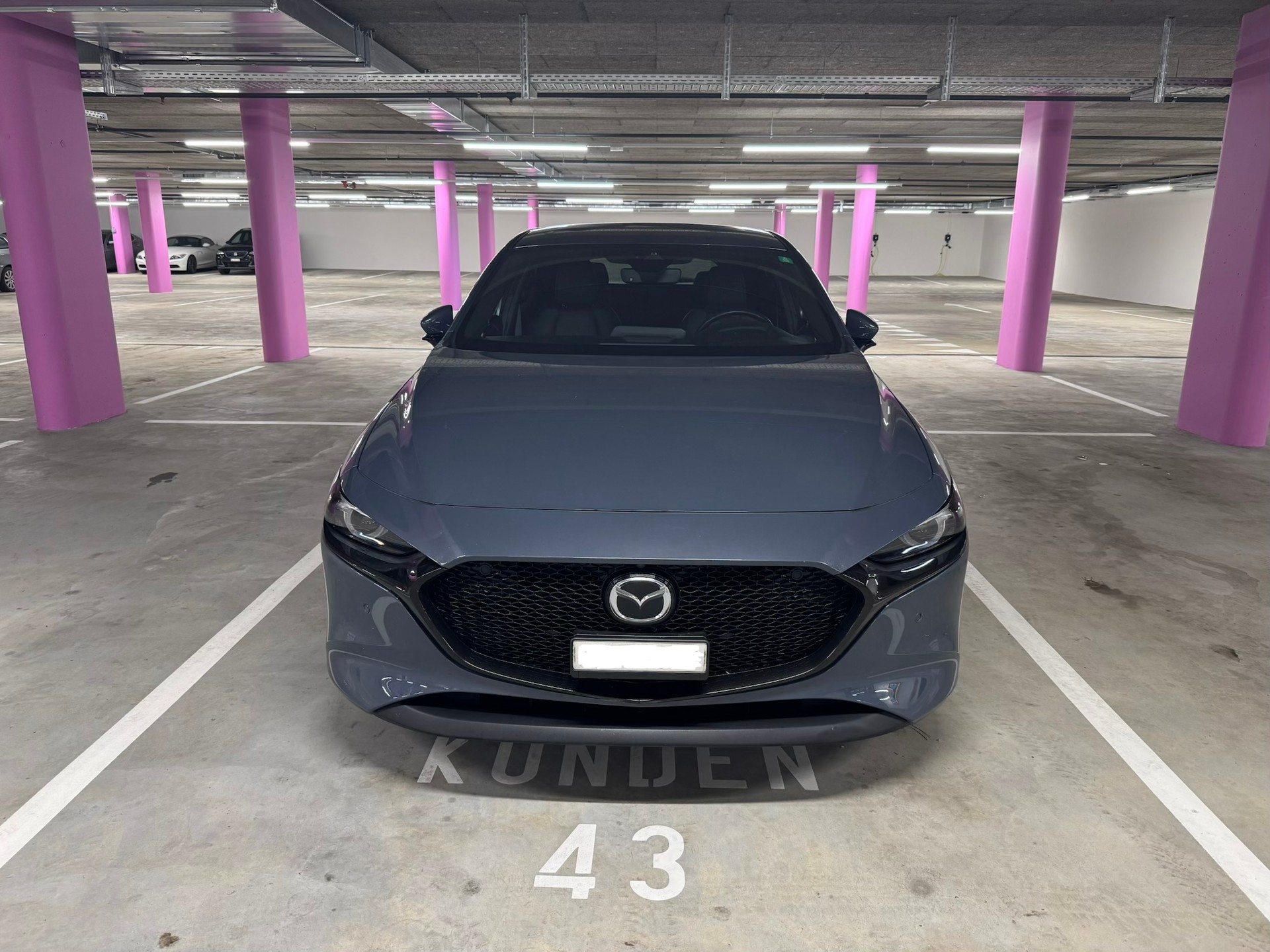 MAZDA 2.0 186 Ambition-image-1