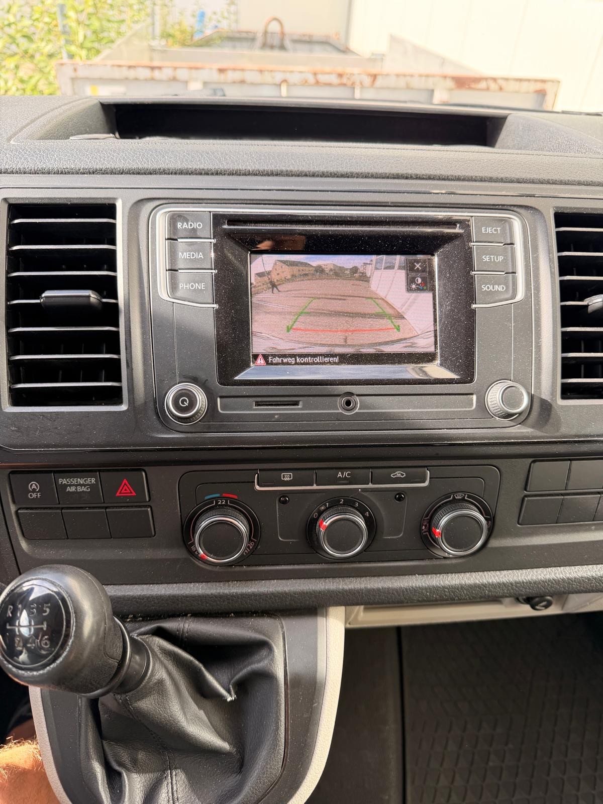 VW T6 2.0 TDI-image-9