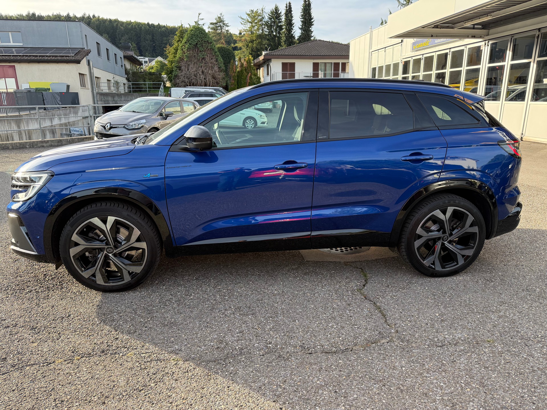 RENAULT Austral 1.2 HEV 200 Techno Esprit Alpine A-image-2