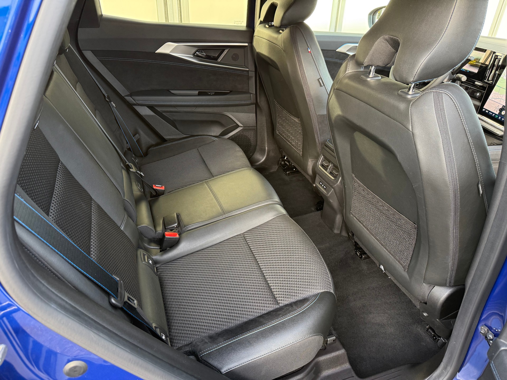 RENAULT Austral 1.2 HEV 200 Techno Esprit Alpine A-image-11