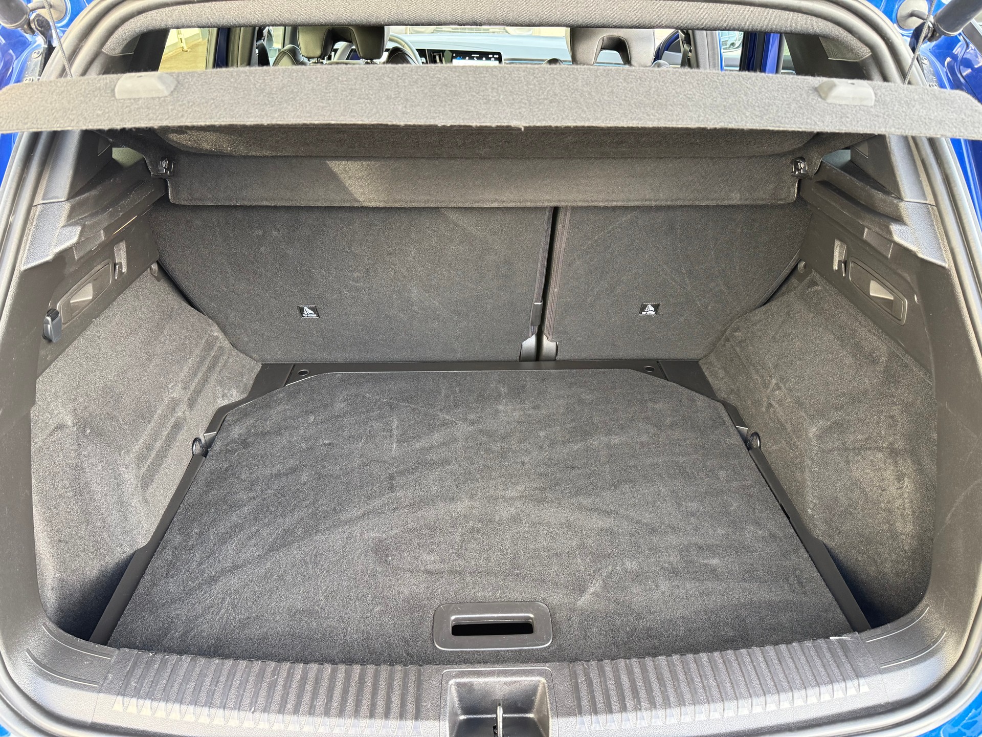 RENAULT Austral 1.2 HEV 200 Techno Esprit Alpine A-image-12