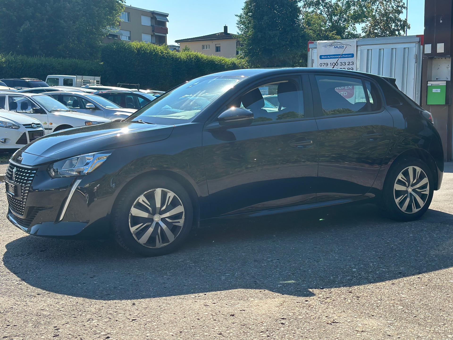 PEUGEOT 208 1.2 PureTech Active-image-7