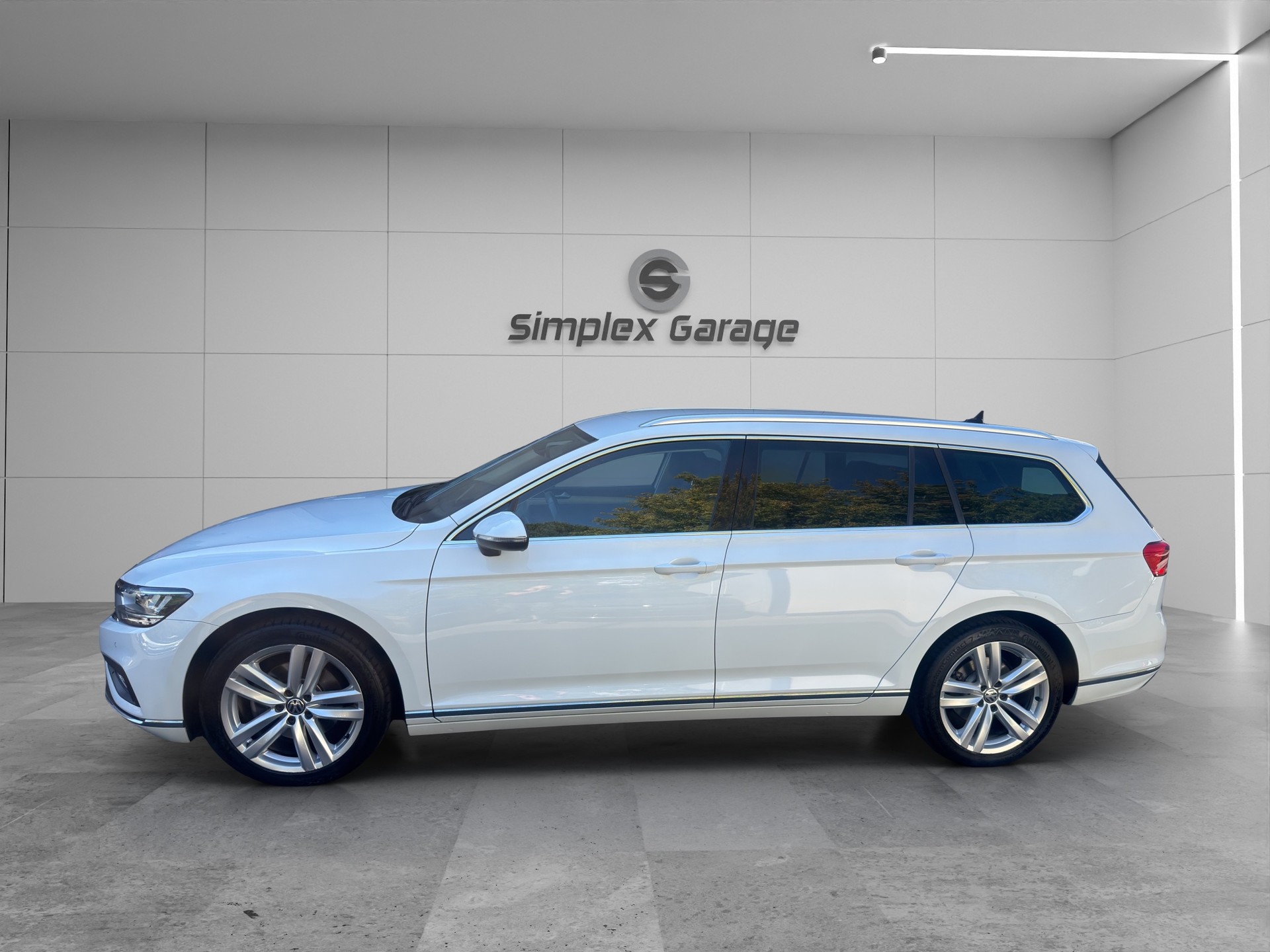 VW Passat 2.0 TDI BMT Elegance 4Motion DSG-image-1