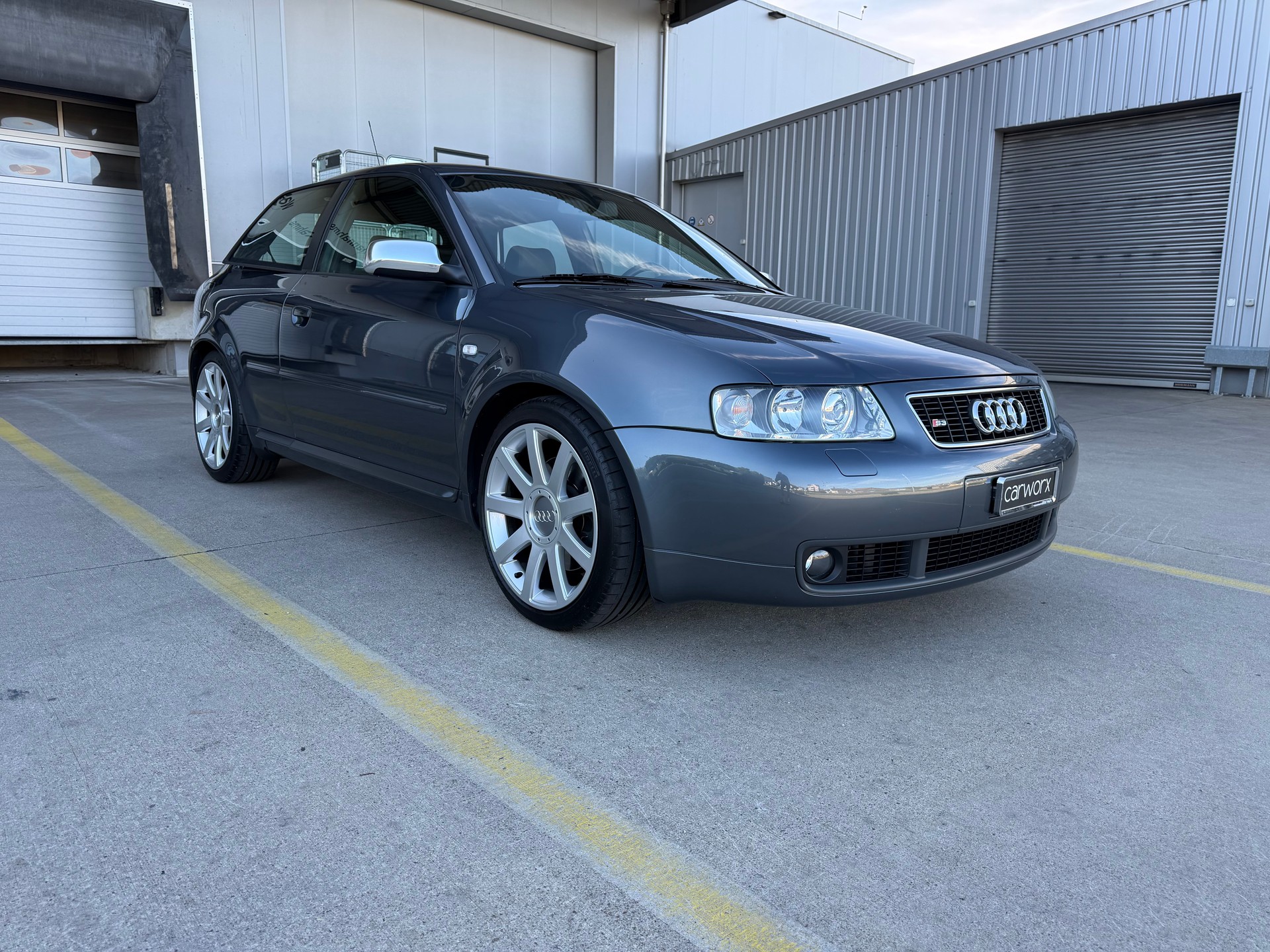 AUDI S3 quattro Swiss Edition-image-2