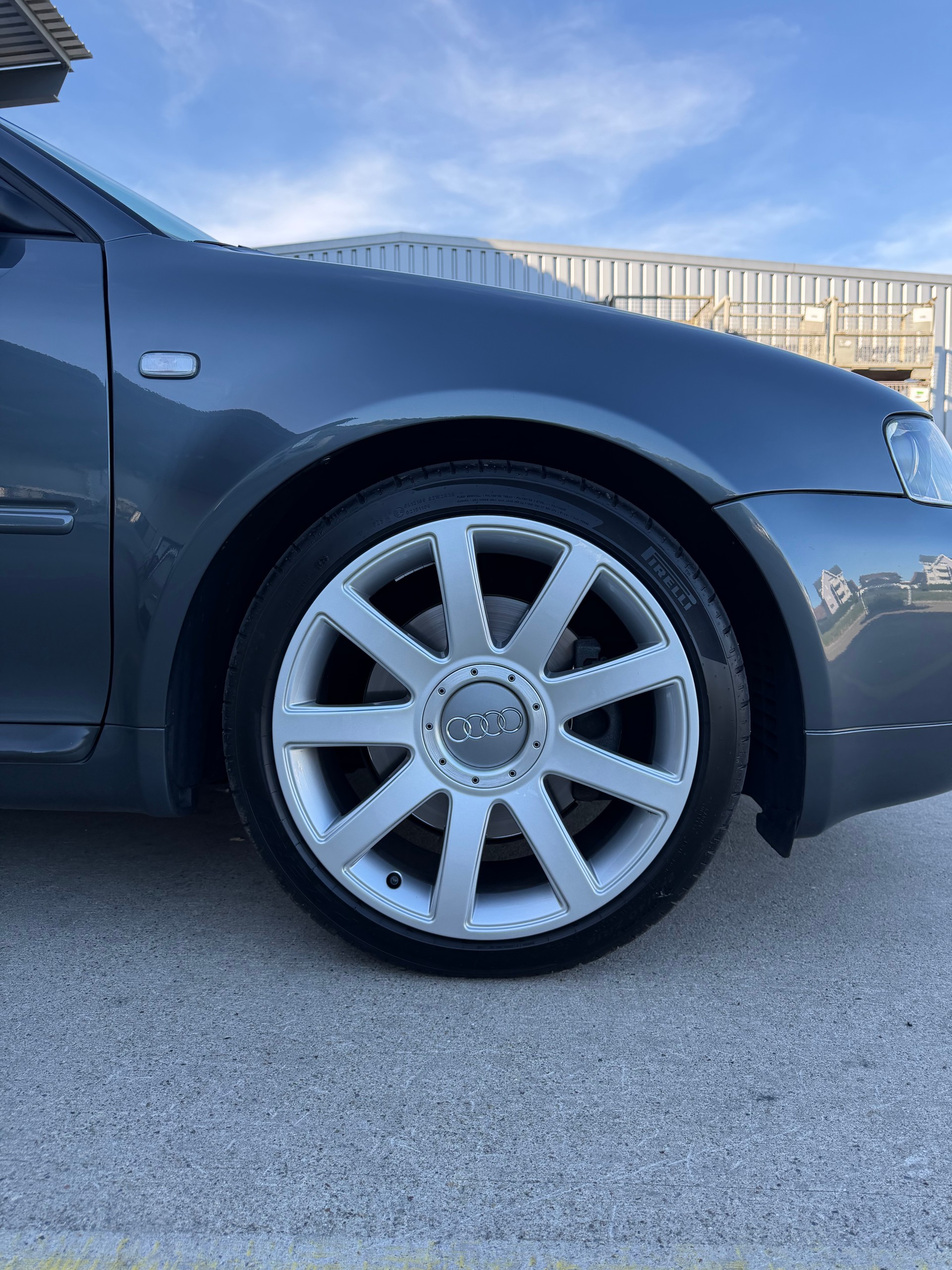 AUDI S3 quattro Swiss Edition-image-3