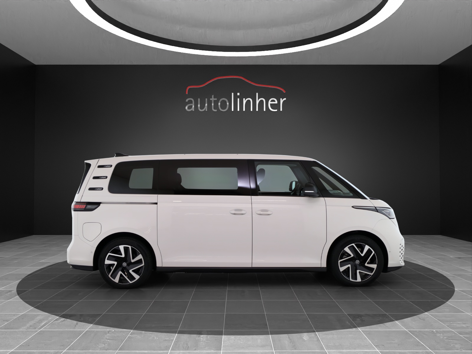 VW ID.Buzz LWB Pro 4 Motion-image-6