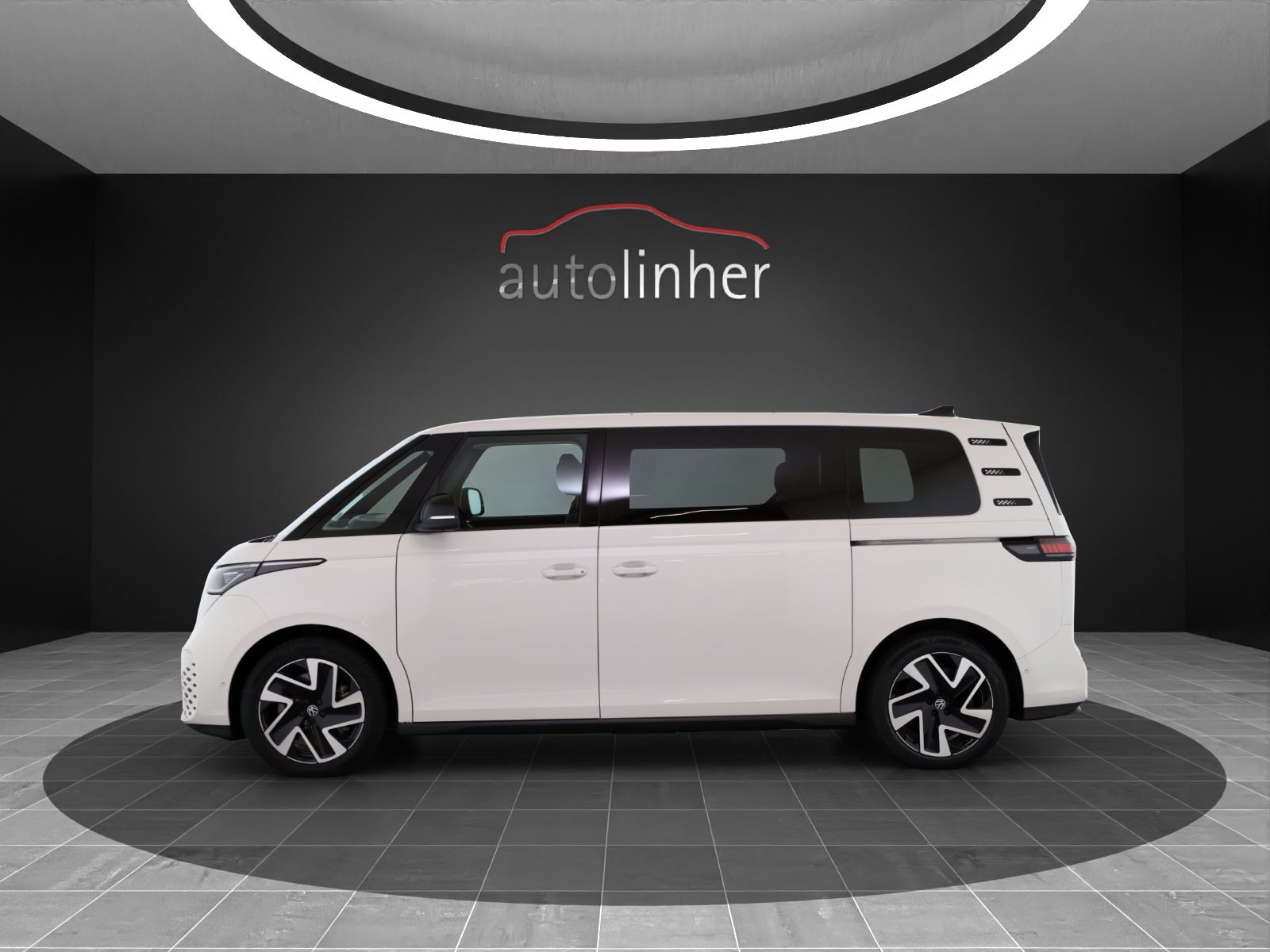 VW ID.Buzz LWB Pro 4 Motion-image-1