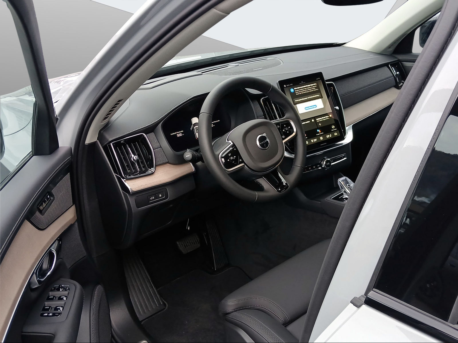 VOLVO XC90 2.0 T8 TE Plus Dark eAWD-image-10