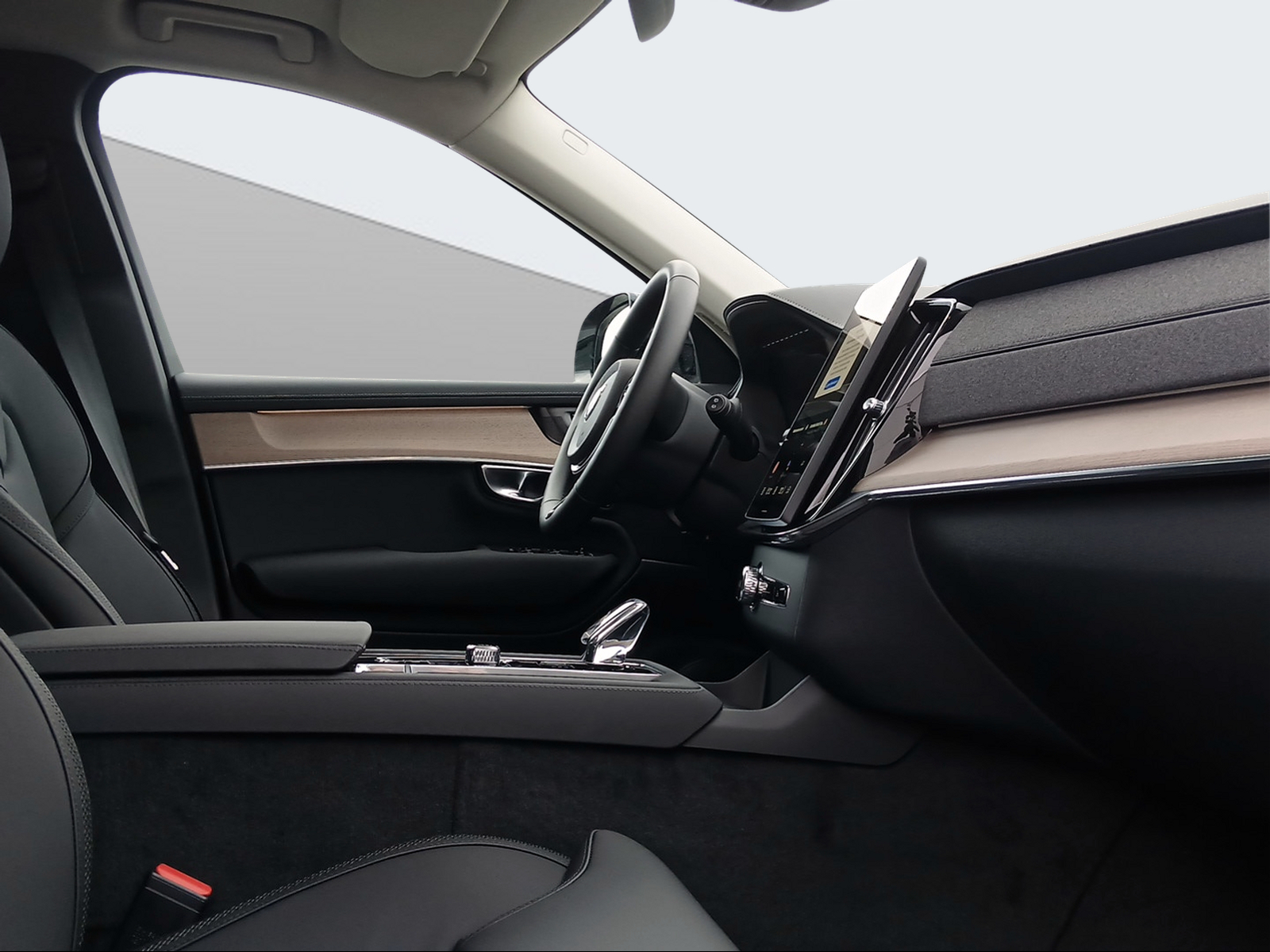 VOLVO XC90 2.0 T8 TE Plus Dark eAWD-image-13