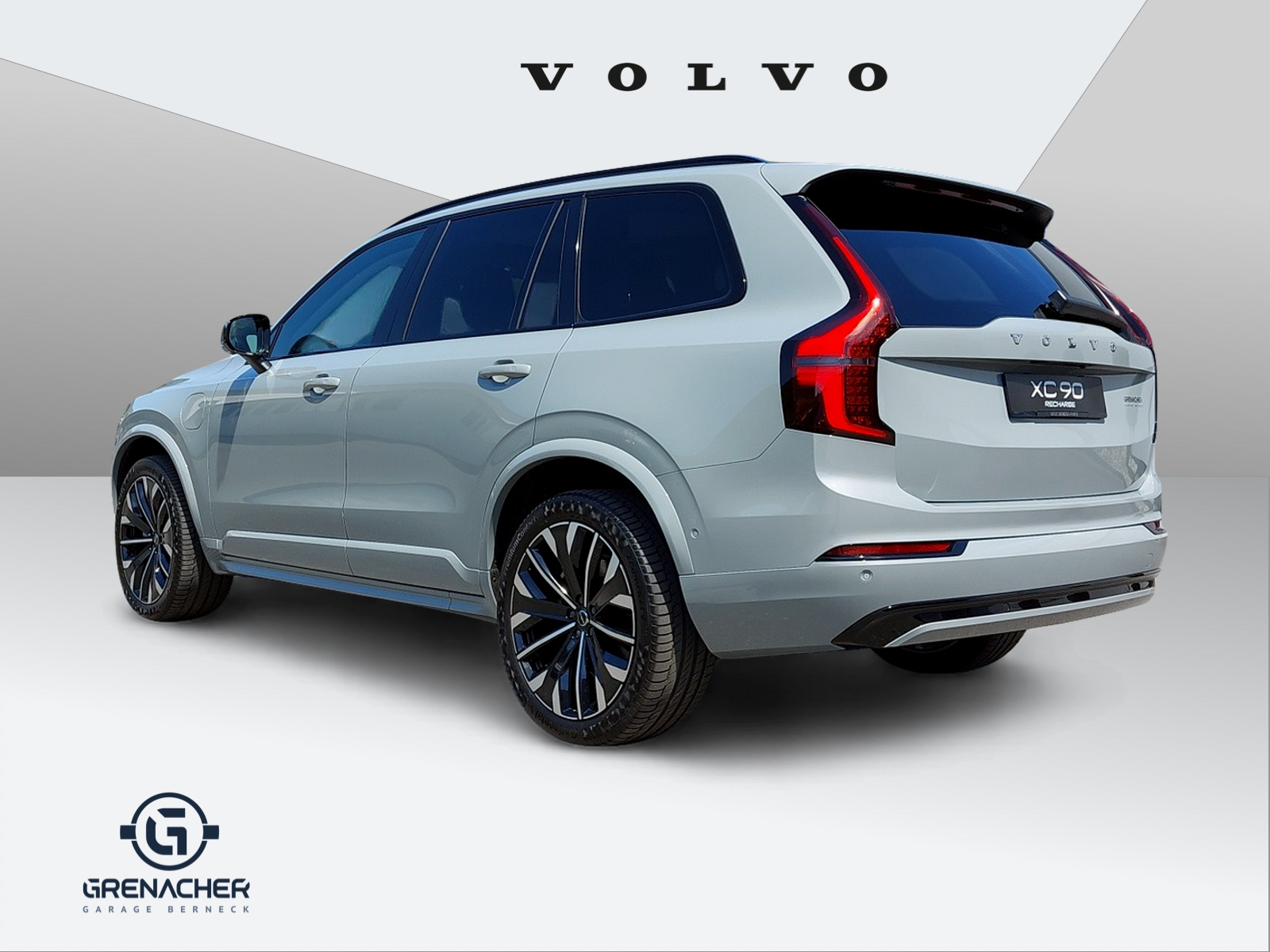 VOLVO XC90 2.0 T8 TE Plus Dark eAWD-image-3