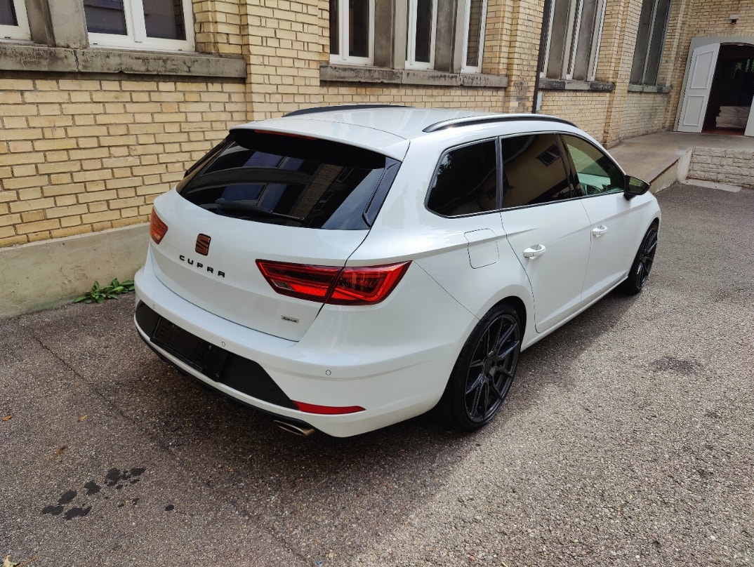 SEAT 2.0 TSI 300 Cupra 4Drive DSG-image-7